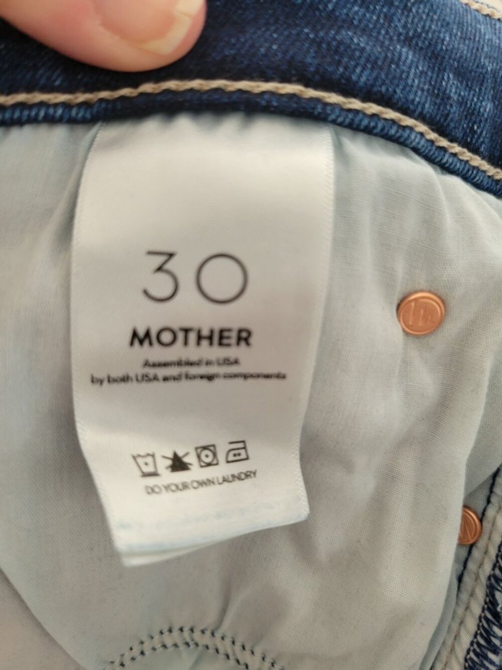 Mother The Lil Doozy Fray Jeans 30 Petite Scorchin Hot Mid Rise Flare leg denim - Picture 9 of 13